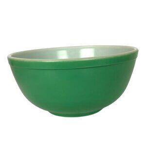 Vintage Pyrex 2.5 Qt Green Mixing Nesting Bowl from Primary Colors Set